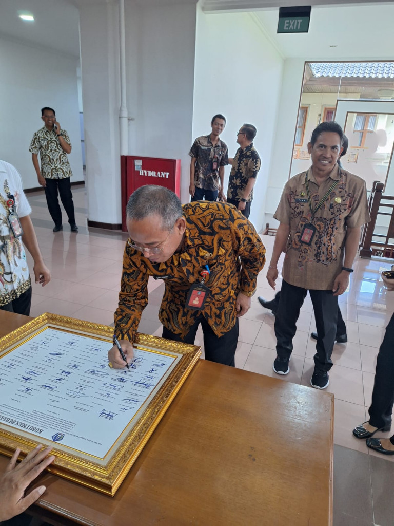 Deklarasi Komitmen Bersama Penanganan Benturan Kepentingan  di Kabupaten Badung